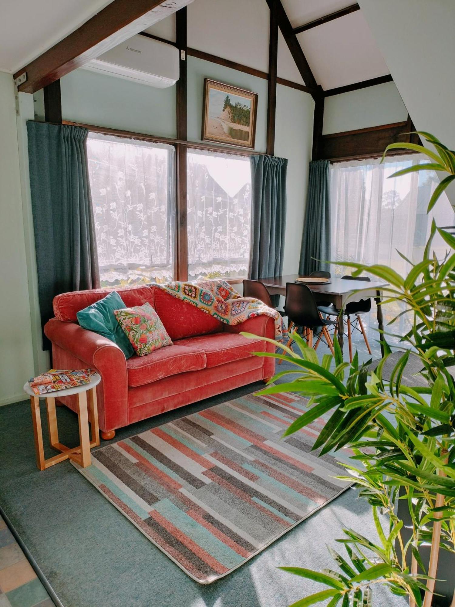 Tokaanu Lodge Motel Turangi Kültér fotó