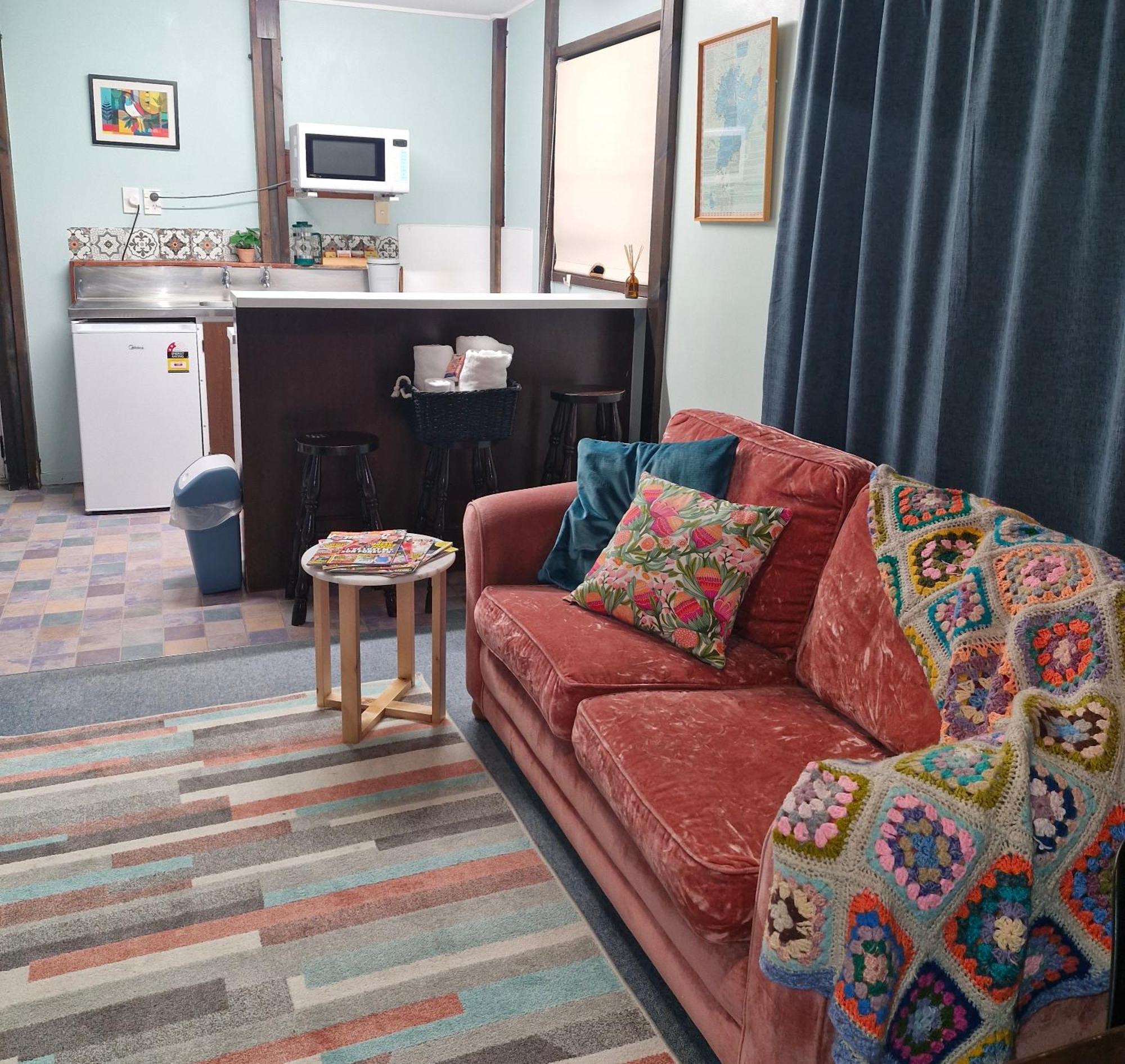 Tokaanu Lodge Motel Turangi Kültér fotó