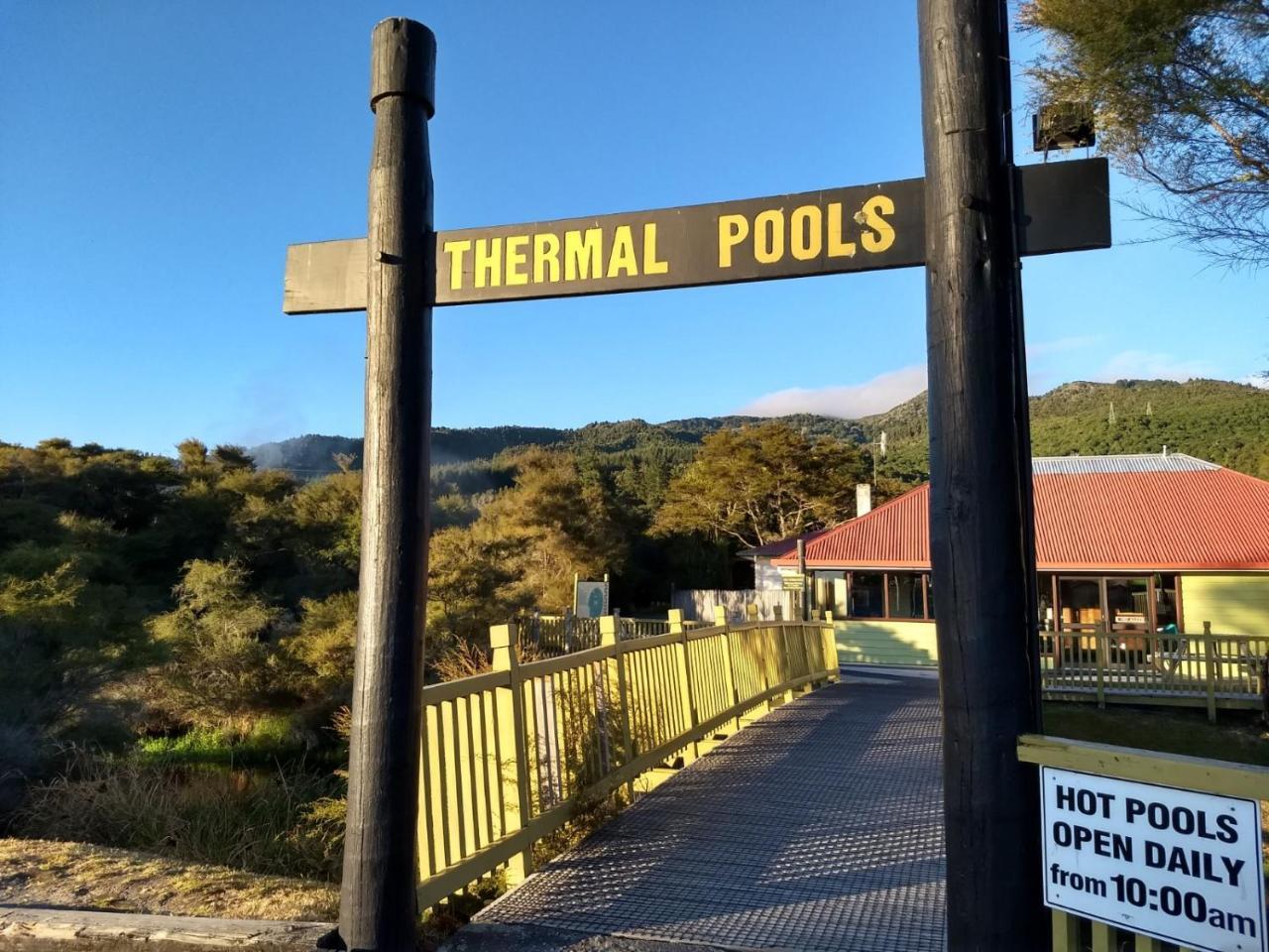 Tokaanu Lodge Motel Turangi Kültér fotó